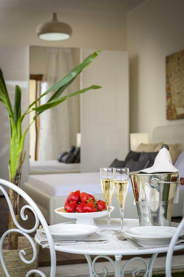 Luxury Rooms & Suites Olbia Luaran gambar